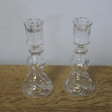 CK11268N Two Matching Glass Candle Stick Holders 16cm High 8 euros