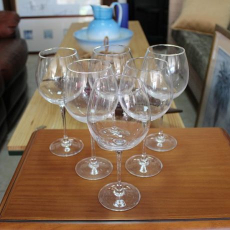 CK11161N Six Matching Wine Glasses 23cm High 5 euros