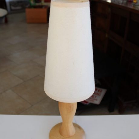 CK09013N Wooden Based Single Table Lamp 45cm High 16 euros